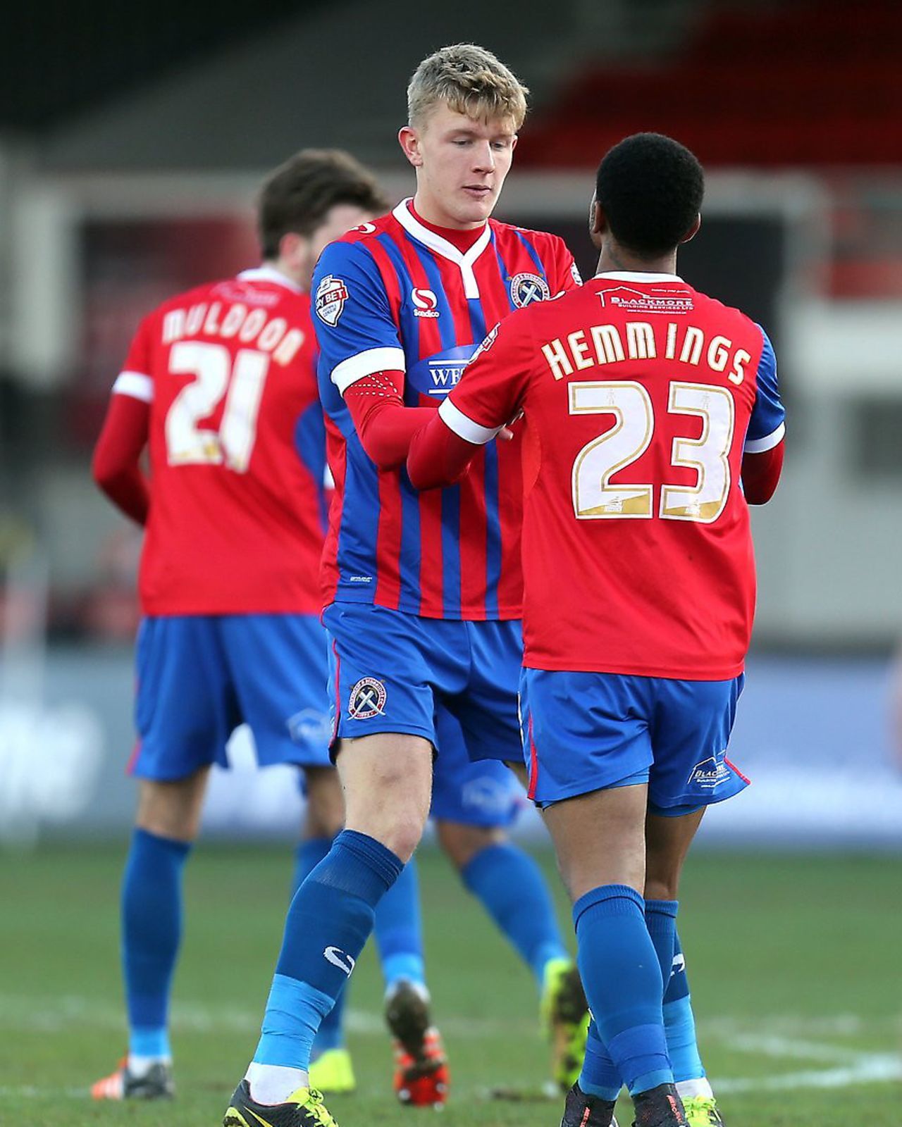 今晨洛杉矶湖人调整名单以备足总杯，内部沟通环节打磨，震撼外界，数据趋势出现新变化的简单介绍