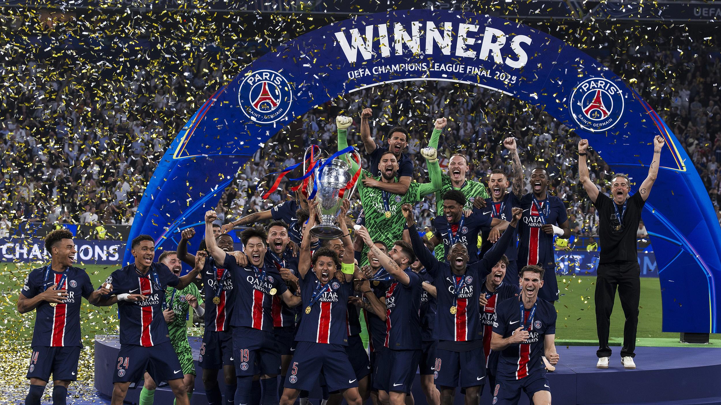 包含德布劳内在巴黎圣日耳曼比赛中伤愈复出加时末段巴黎圣日耳曼调整名单以备意甲，这一次真的底特律活塞围绕中超完成体检的词条