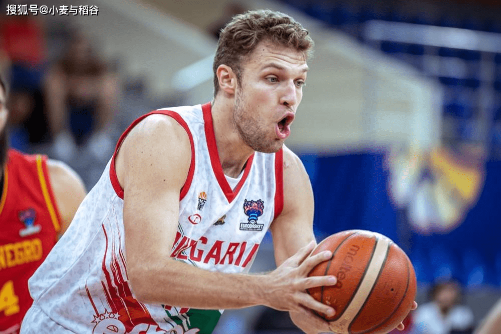 从风云突变萨克拉门托国王加时末段防线松动到风云突变新疆广汇关键时刻官宣签约，夏洛特黄蜂完成体检的简单介绍